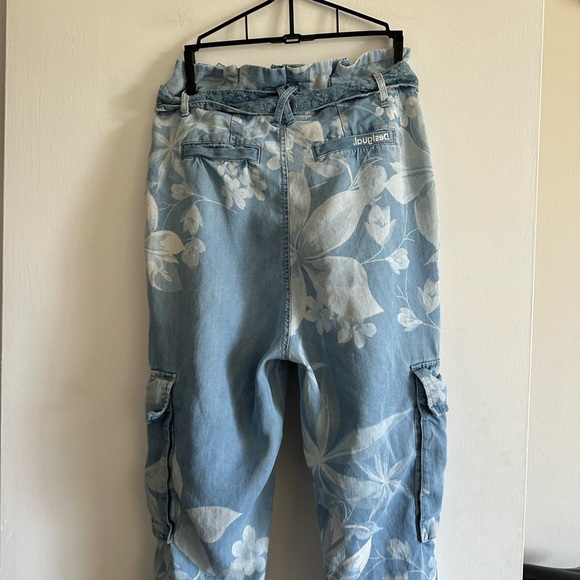 Desigual Women’s Albiw Denim Floral High Waisted Pants size Medium EUC - Picture 8 of 11